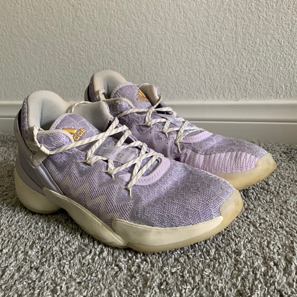 Adidas Donovan Mitchell D.O.N. 2. Basketball Shoe. Size 12.